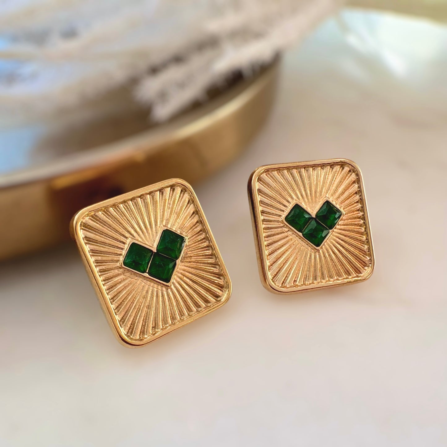 Bliss Earrings Stud